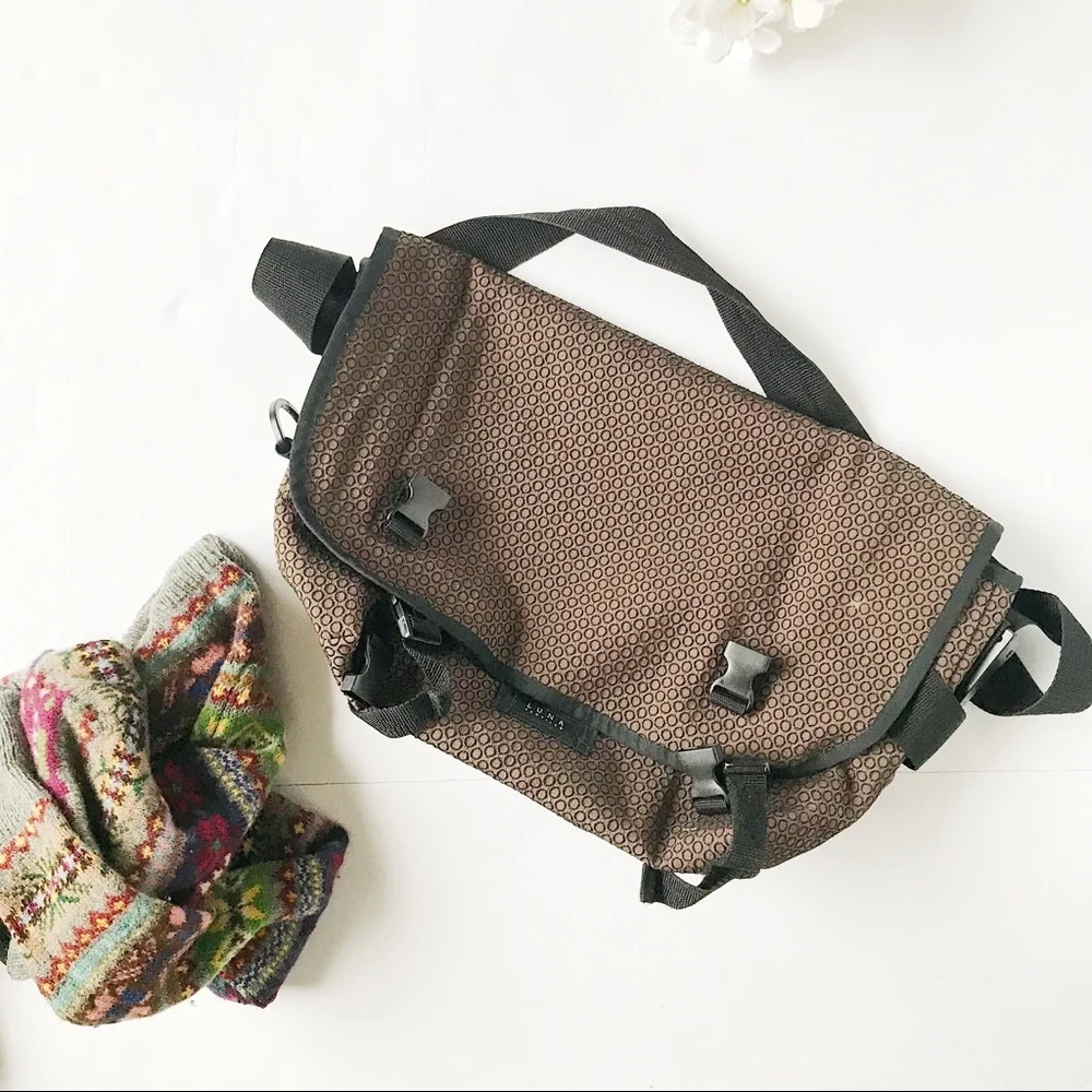 Luna Textiles Messenger Bag